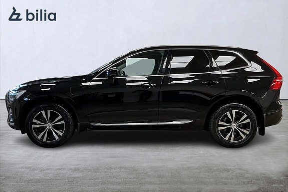 Volvo XC60 2 of 28