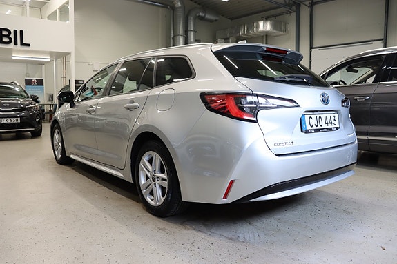 Toyota Corolla 5 of 22