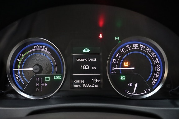 Toyota Auris 22 of 22