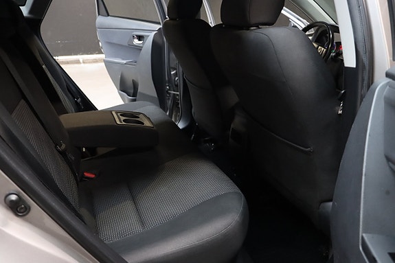 Toyota Auris 11 of 22