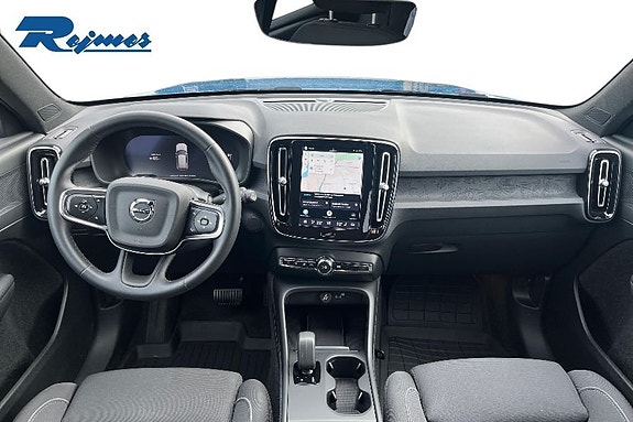 Volvo EX40 8 of 25