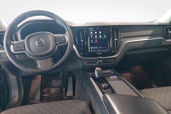Volvo XC60 8 of 15