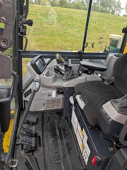 Komatsu PC 55 MR-5 Minigrävare 5.5ton 9 of 12
