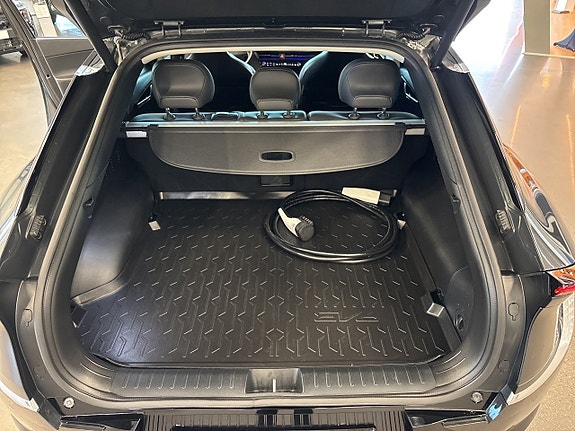 Kia EV6 10 of 15