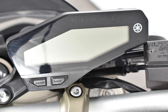 Yamaha MT-09 ABS Nyservad 7 of 18