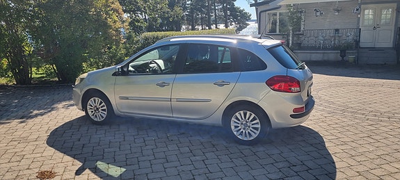 Renault Clio 2 of 7