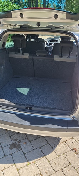 Renault Clio 6 of 7