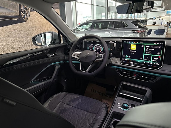 Volkswagen Tiguan 6 of 21