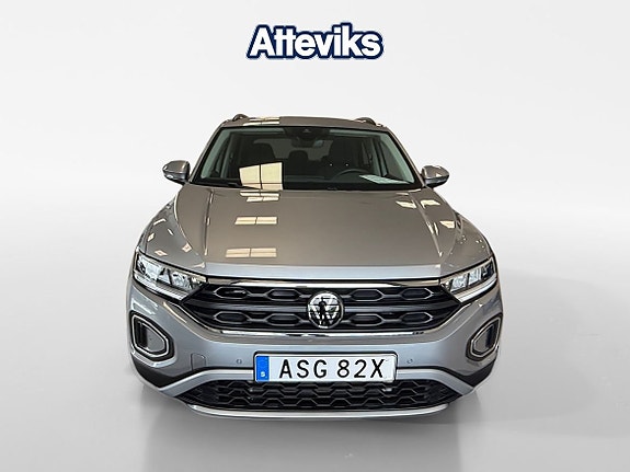 Volkswagen T-Roc 9 of 18