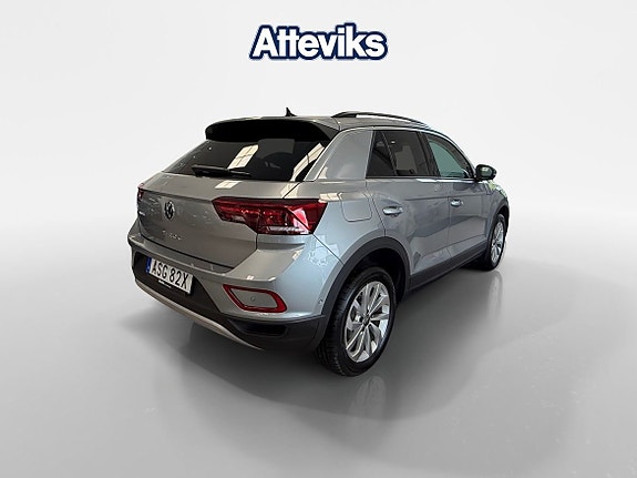 Volkswagen T-Roc 3 of 18