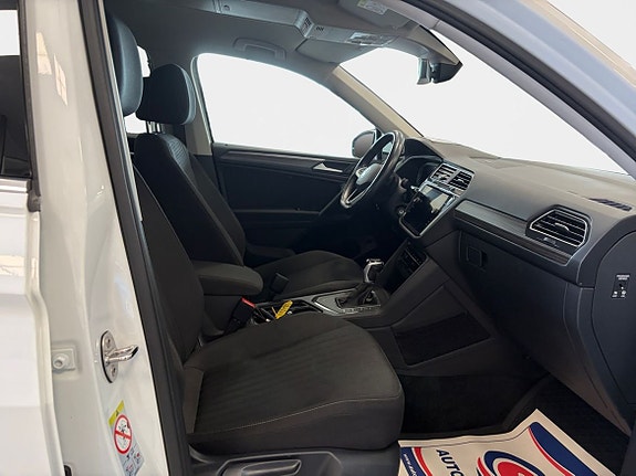 Volkswagen Tiguan Allspace 15 of 16