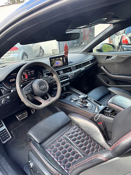 Audi RS5 4 of 7