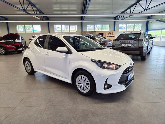 Mazda 2 6 of 14