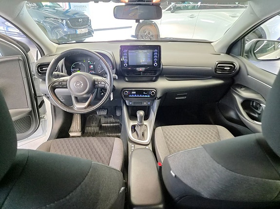 Mazda 2 9 of 14
