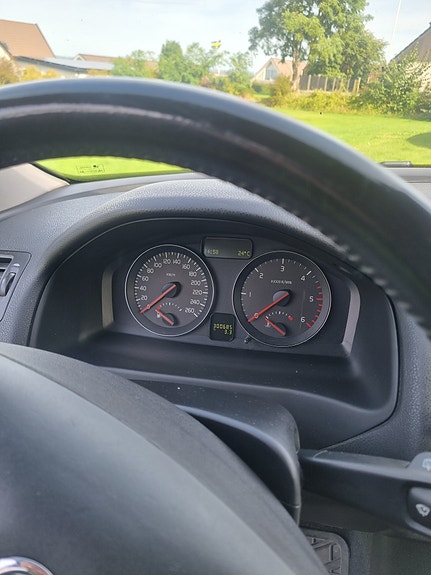 Volvo V50 7 of 10