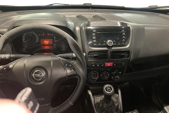 Opel Combo 10 of 12