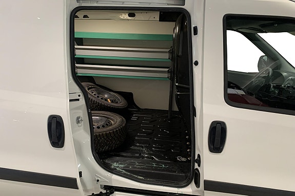 Opel Combo 6 of 12