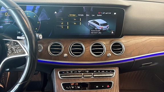 Mercedes-Benz E300 de 12 of 12