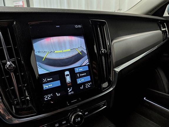 Volvo V90 9 of 16