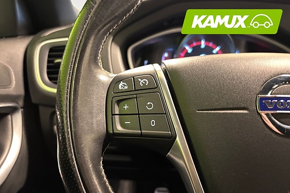 Volvo V40 24 of 26