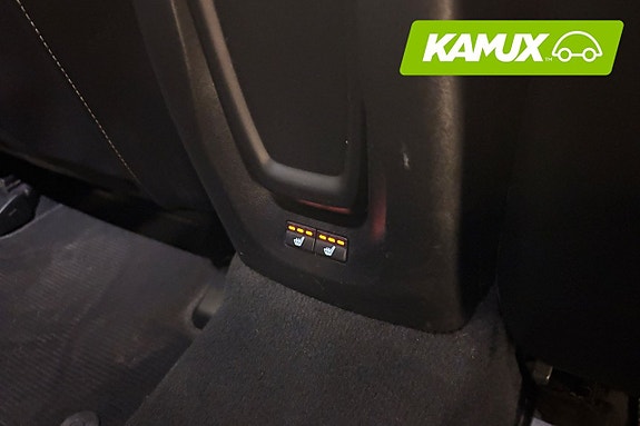 Volvo V40 23 of 26