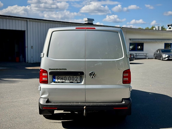 Volkswagen Transporter 6 of 14
