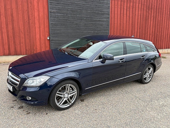 Mercedes-Benz CLS350 3 of 19