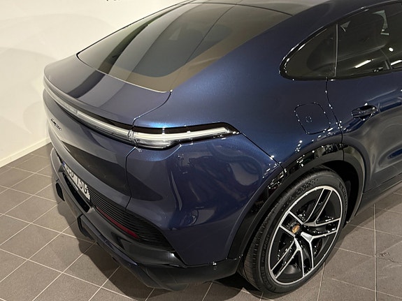 Porsche Cayenne Coupe 5 of 15