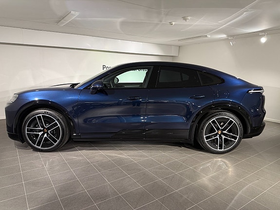 Porsche Cayenne Coupe 7 of 15