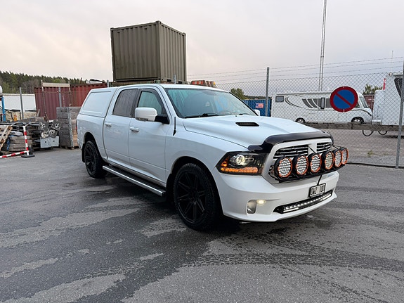RAM 1500 3 of 6