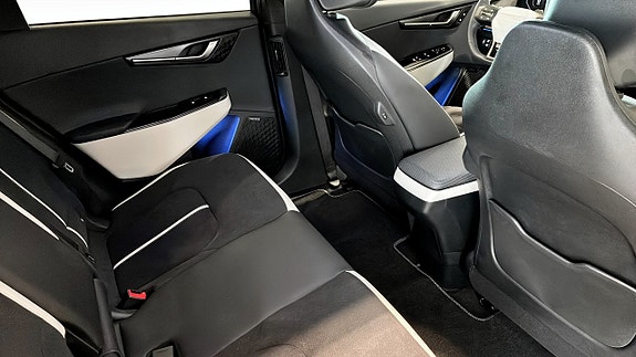 Kia EV6 17 of 17
