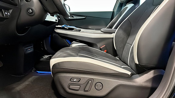 Kia EV6 6 of 17