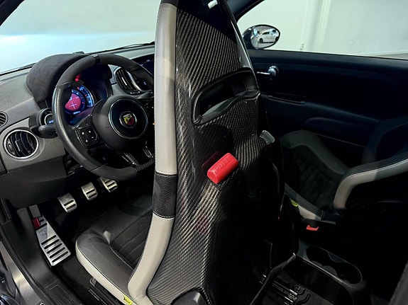 Abarth 595 18 of 22