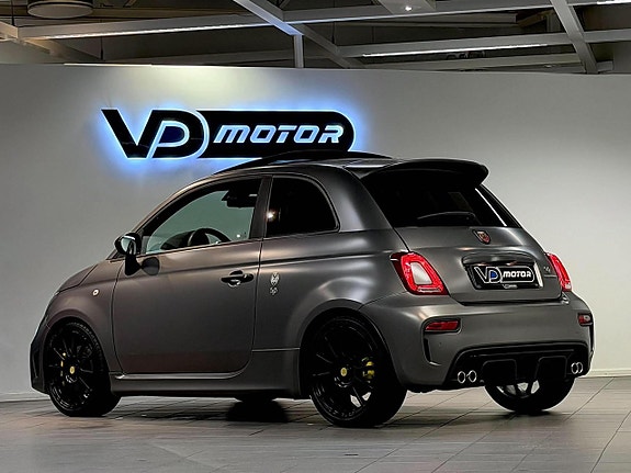 Abarth 595 3 of 22