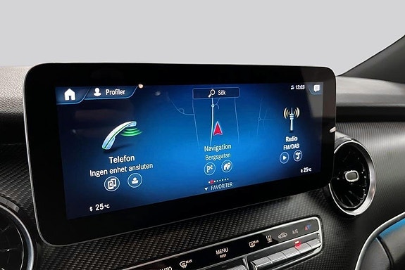 Mercedes-Benz V300 d 11 of 14