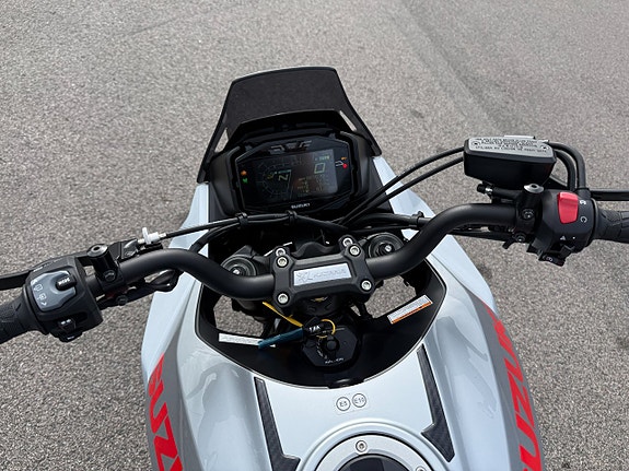Suzuki GSX-S1000S Katana 765 mil - Köp Online 13 of 14