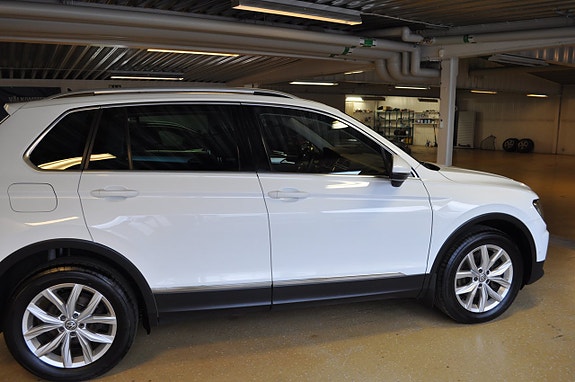 Volkswagen Tiguan 7 of 16