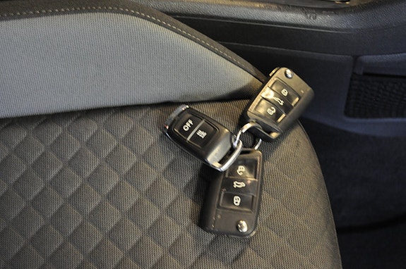 Volkswagen Tiguan 16 of 16