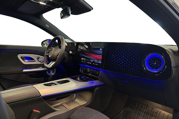 Mercedes-Benz CLA350 20 of 25