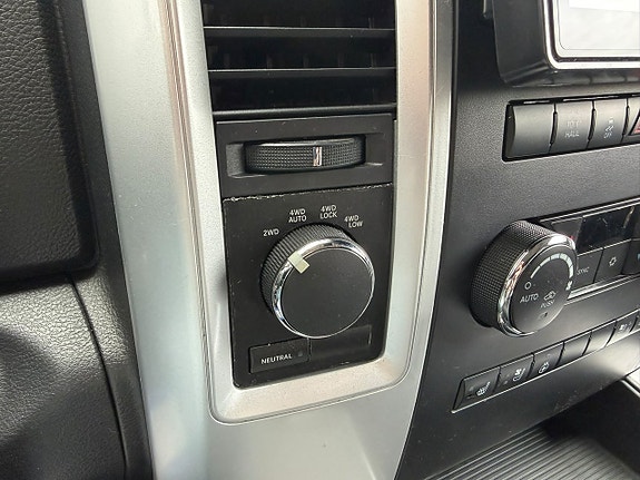 Dodge RAM 1500 19 of 21