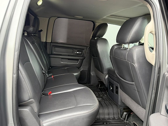 Dodge RAM 1500 14 of 21
