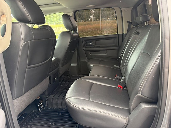Dodge RAM 1500 17 of 21