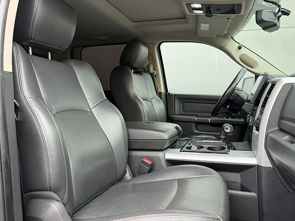 Dodge RAM 1500 13 of 21