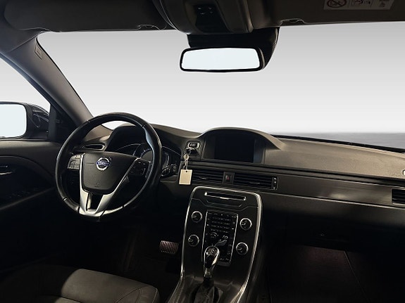 Volvo XC70 15 of 16