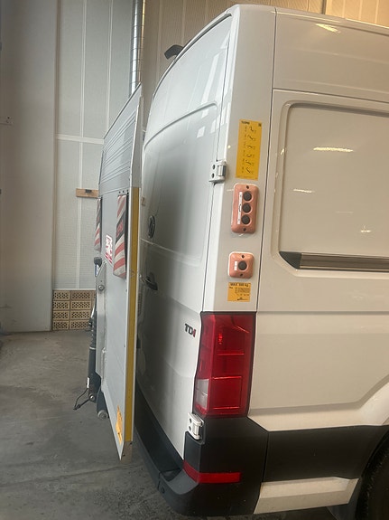 Volkswagen Crafter 35 4 of 9