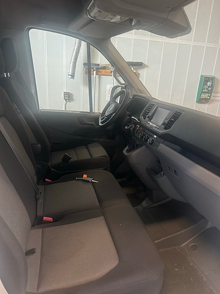 Volkswagen Crafter 35 7 of 9