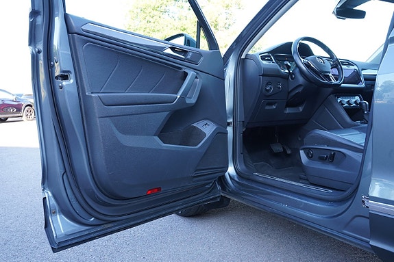 Volkswagen Tiguan Allspace 11 of 27