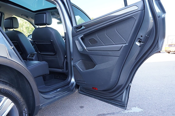 Volkswagen Tiguan Allspace 18 of 27