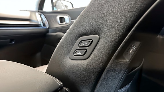 Kia Sorento 16 of 20