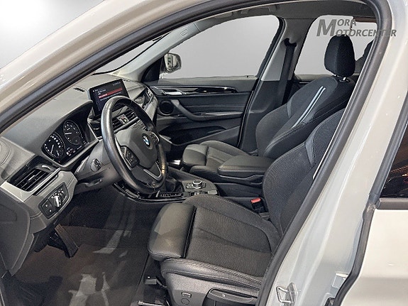 BMW X1 8 of 14